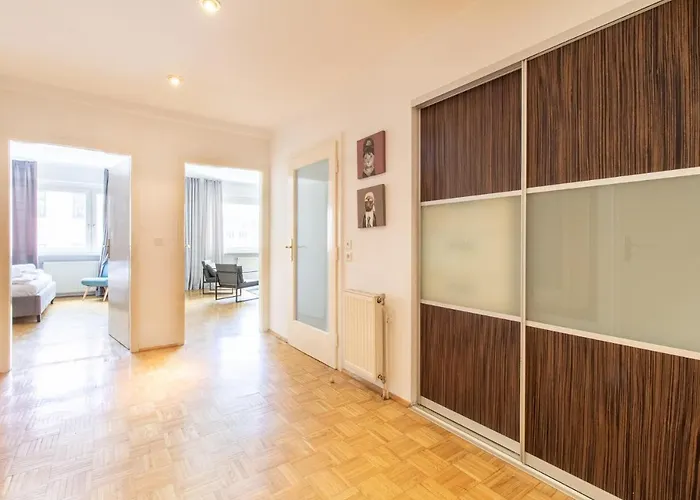 Naschmarkt Premium In "your Vienna" Apartment