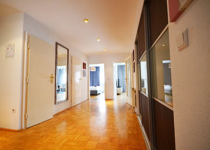 Naschmarkt Premium In "your Vienna" Apartment Wien